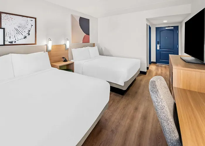 Spark By Hilton Woodbridge