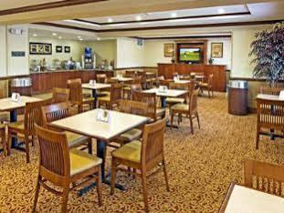 Spark By Hilton Woodbridge