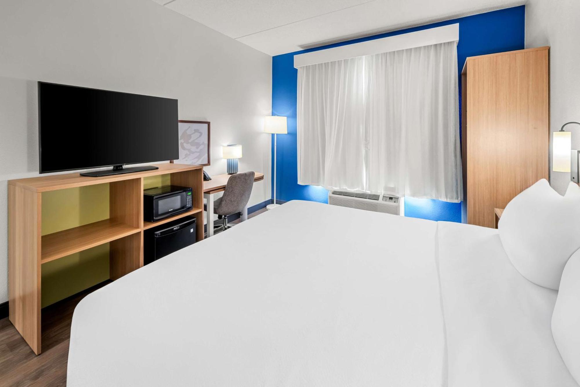 Spark By Hilton Hotel