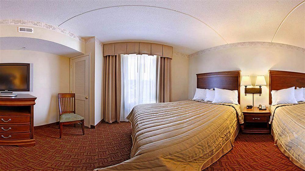 Spark By Hilton Hotel