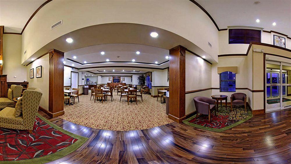 Spark By Hilton 3* Woodbridge