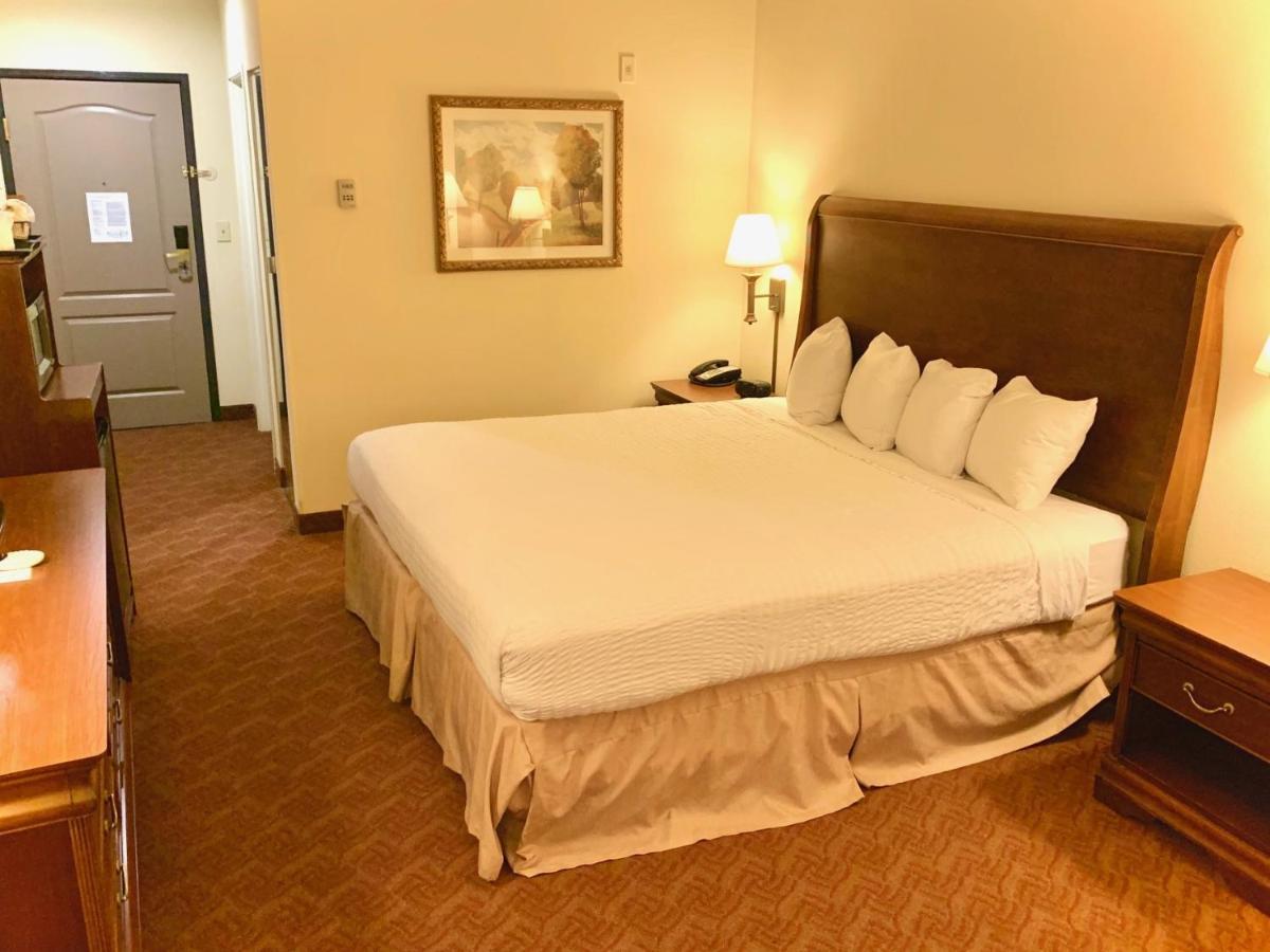 Spark By Hilton 3*